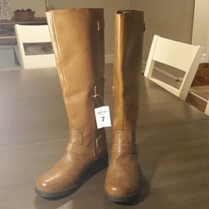 NWT Mossimo Women's Boots - size 7